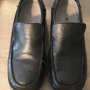 Kids slip on dress shoes